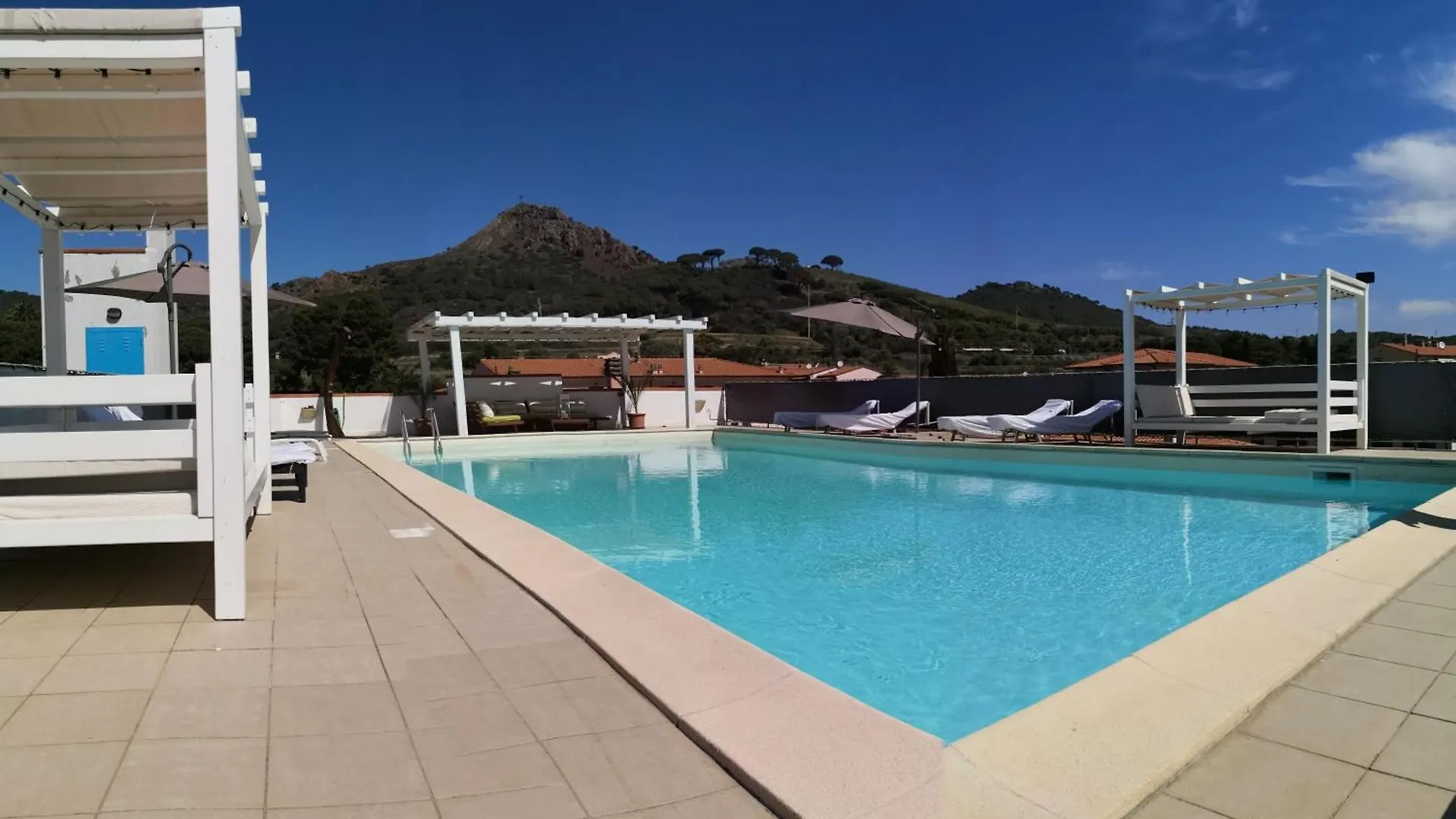 Appartement Attico Con Piscina Pivata A Porto Azzurro