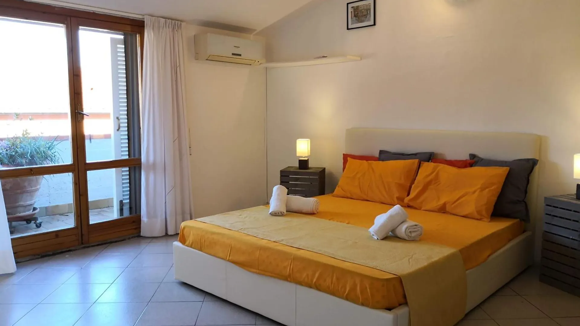 Appartement Attico Con Piscina Pivata A Porto Azzurro Italie