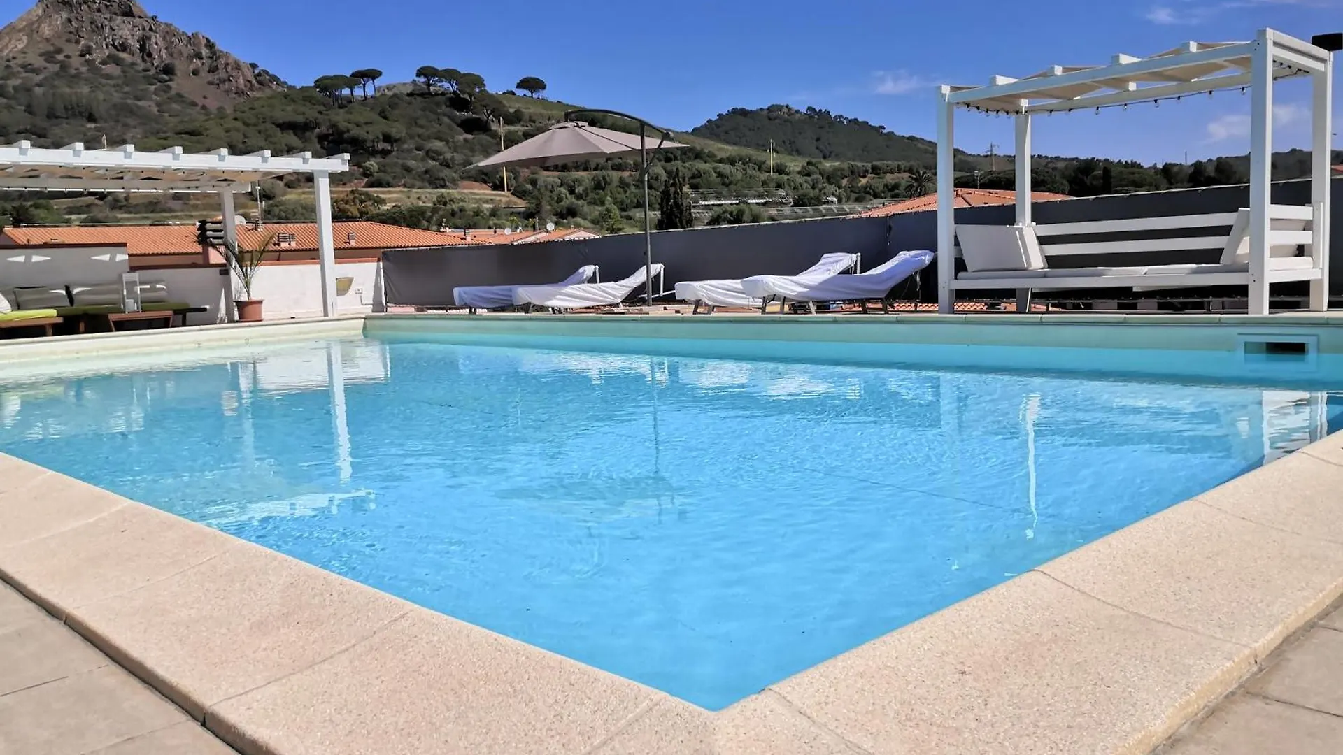 Appartement Attico Con Piscina Pivata A Porto Azzurro